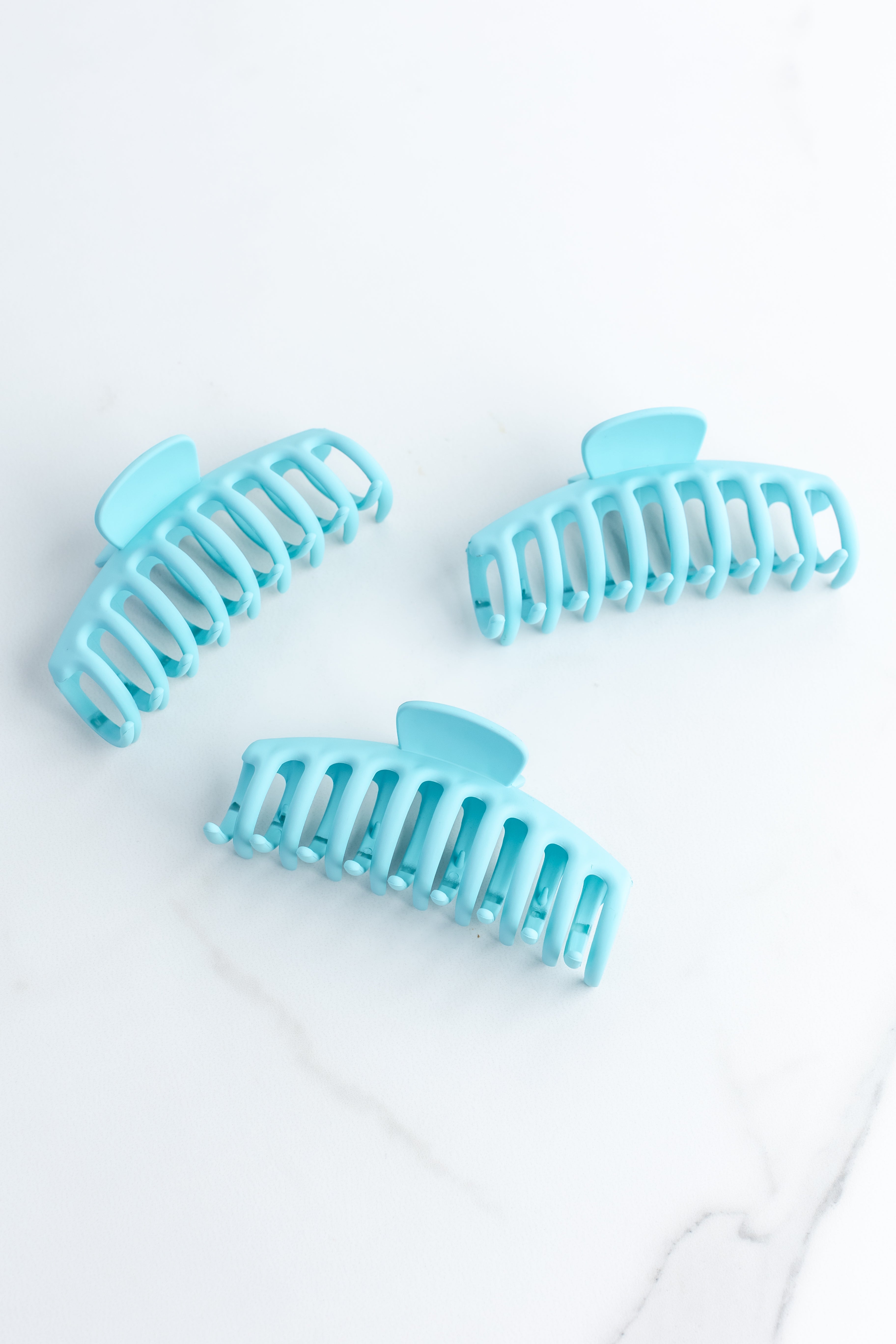 RSVP Lilac Clip