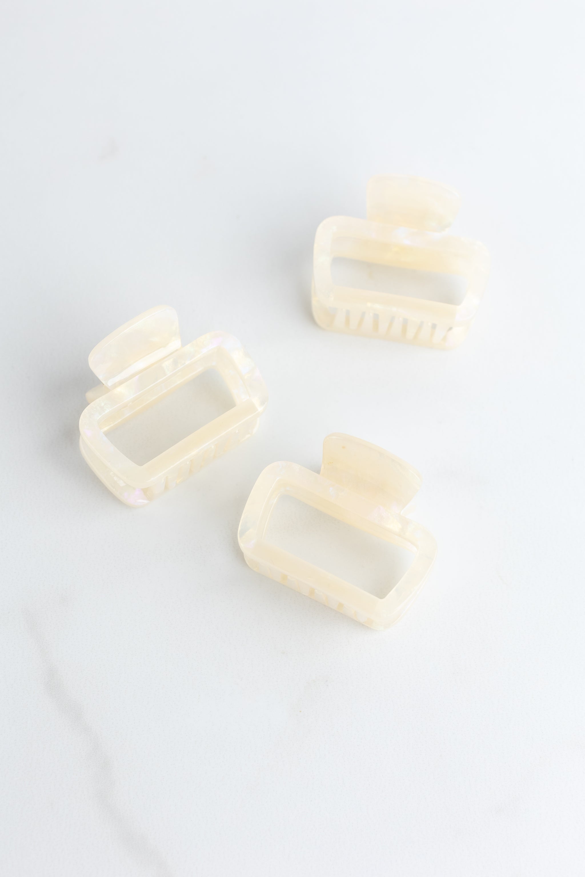 Happy Hour Lilac Clip