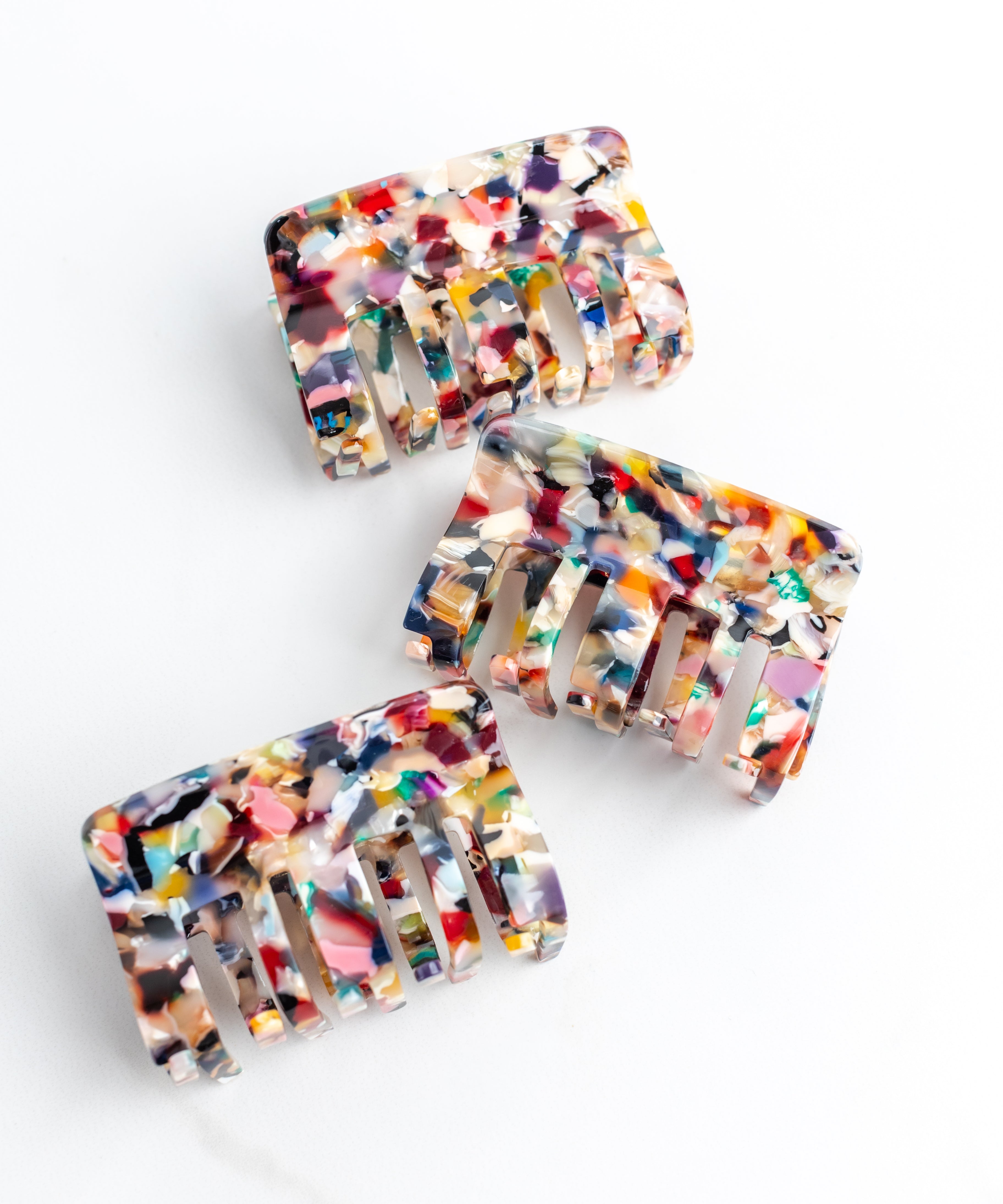 Picture Perfect Lilac Clip