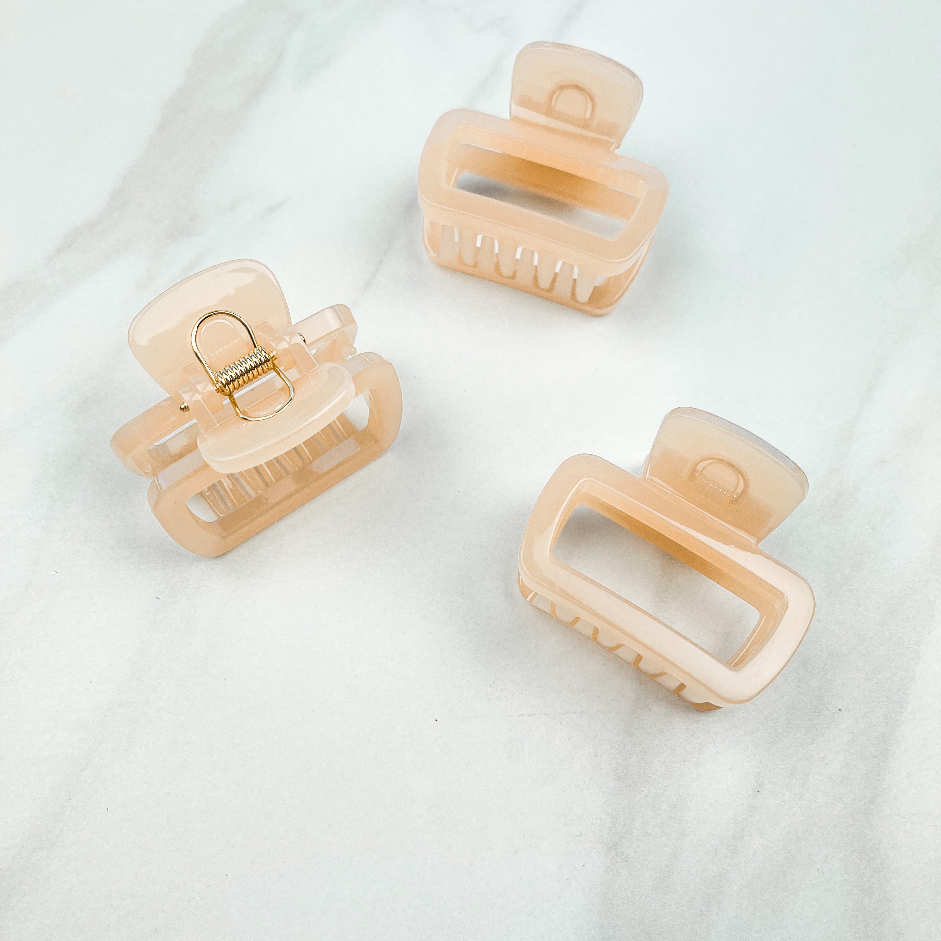 Happy Hour Lilac Clip