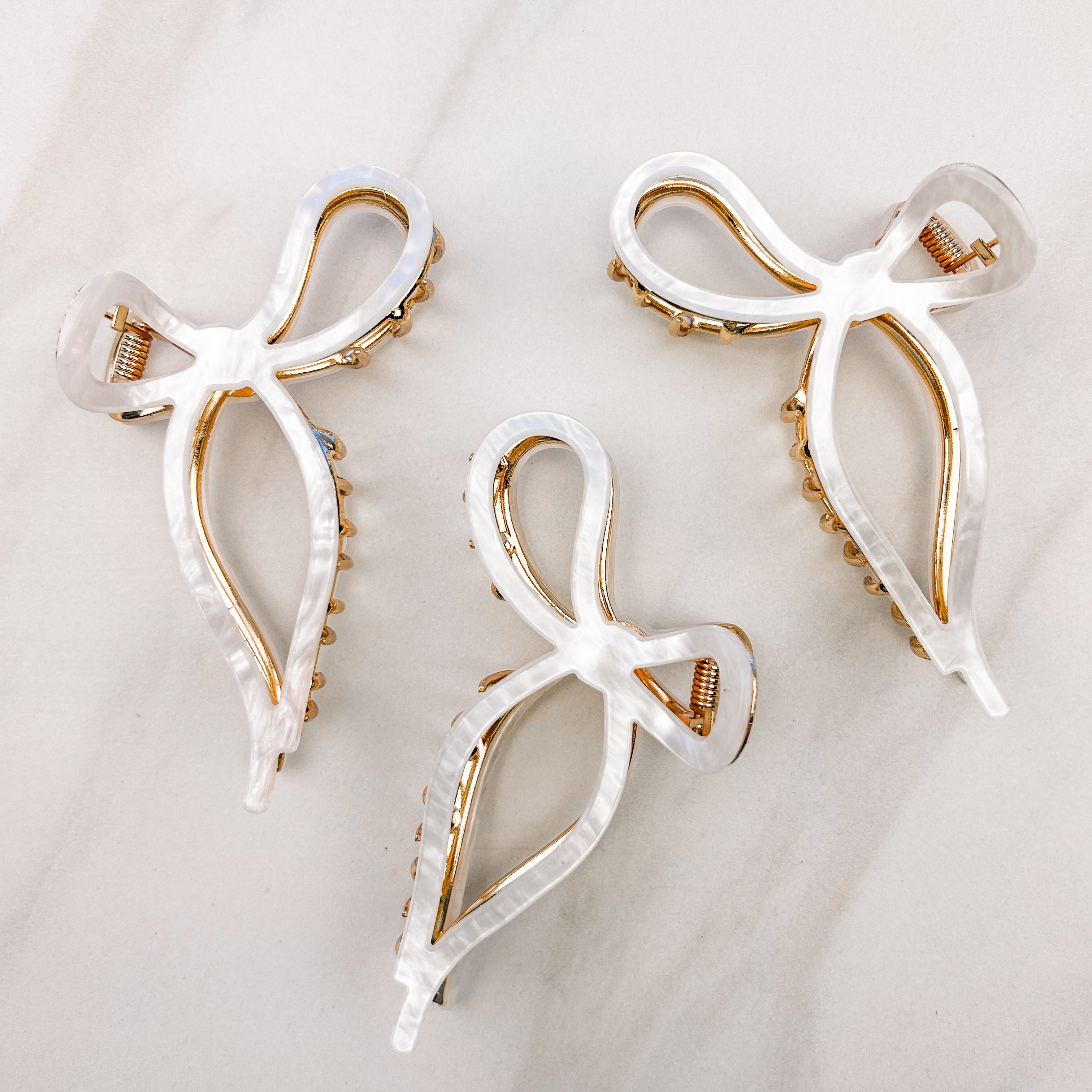 One in a Million Lilac Clip