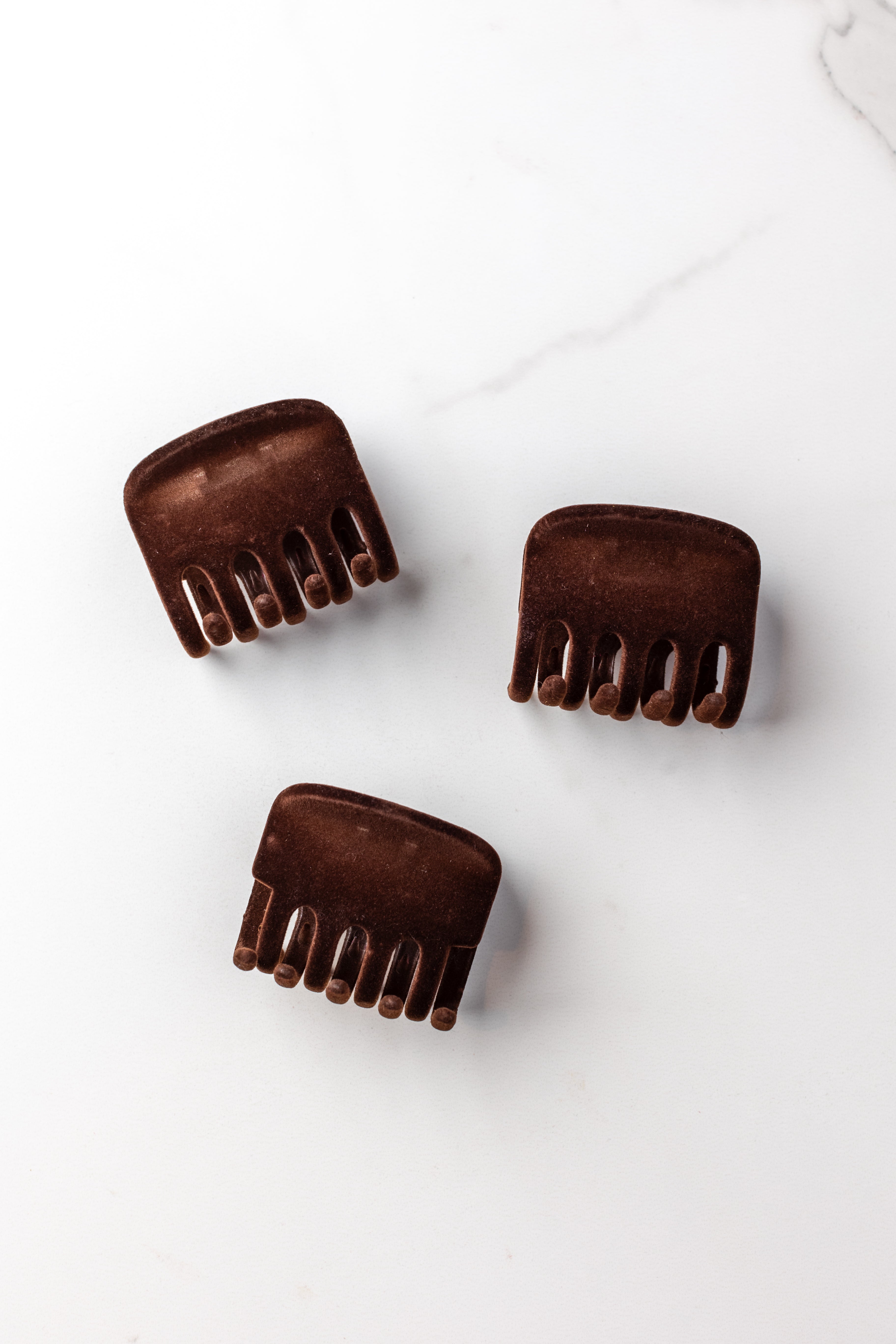 Cozy Times Lilac Clip