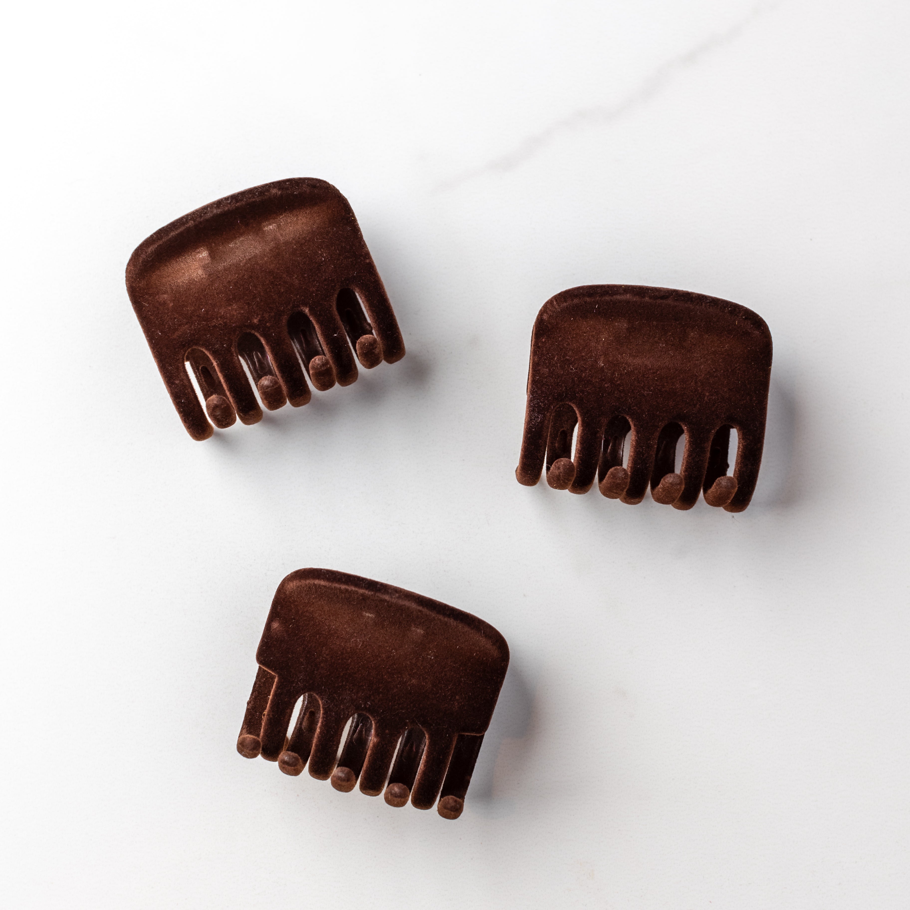 Cozy Times Lilac Clip