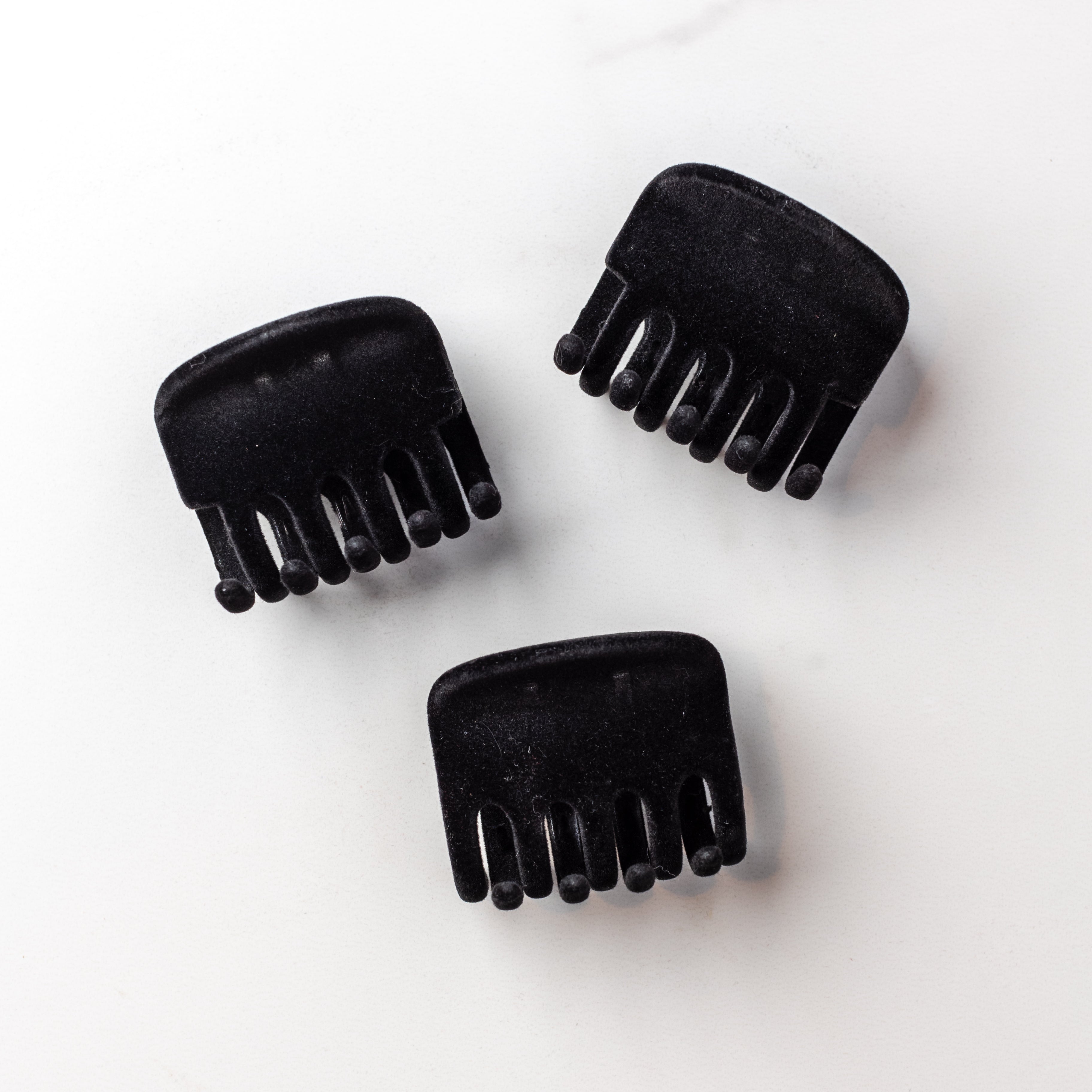 Cozy Times Lilac Clip