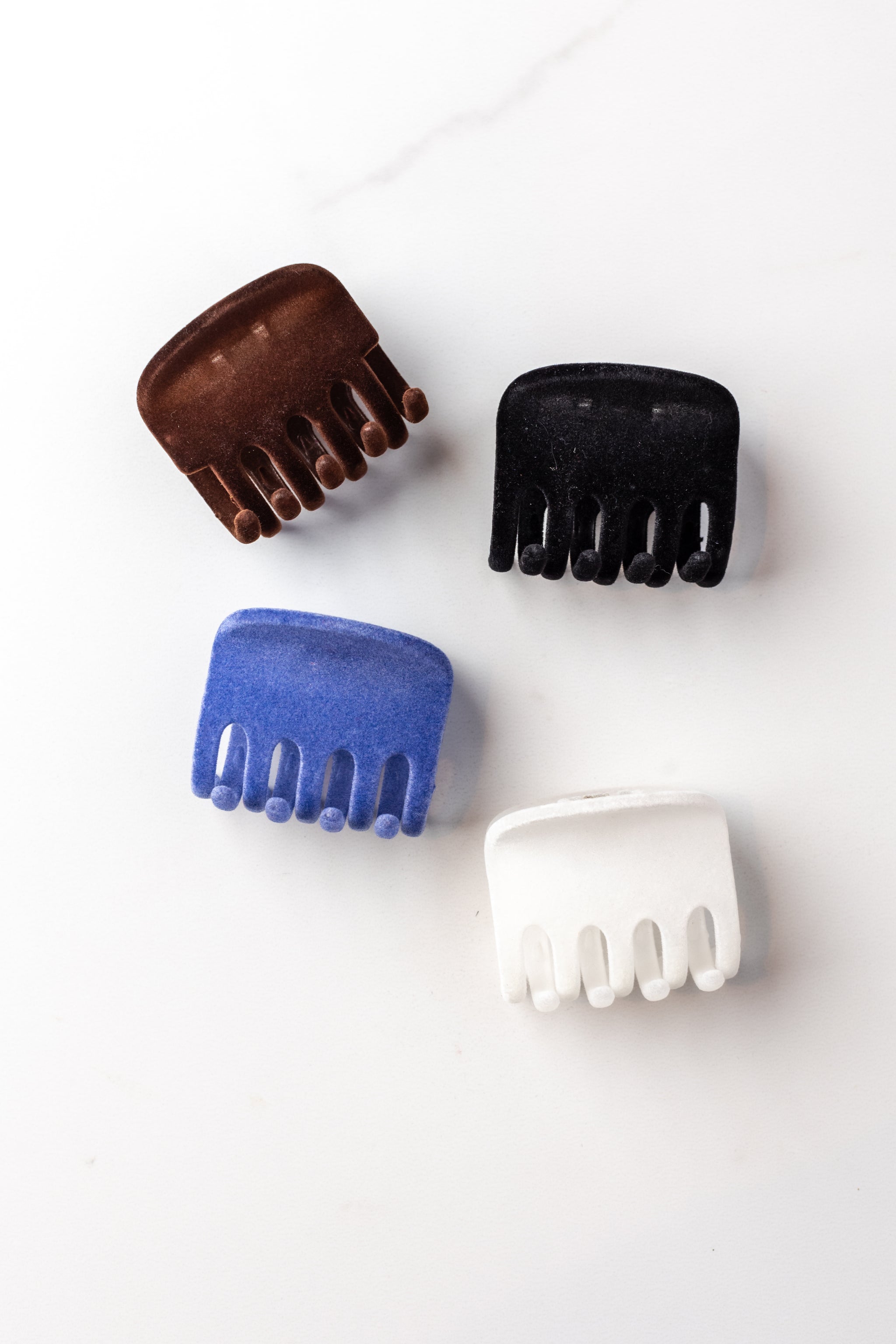 Cozy Times Lilac Clip