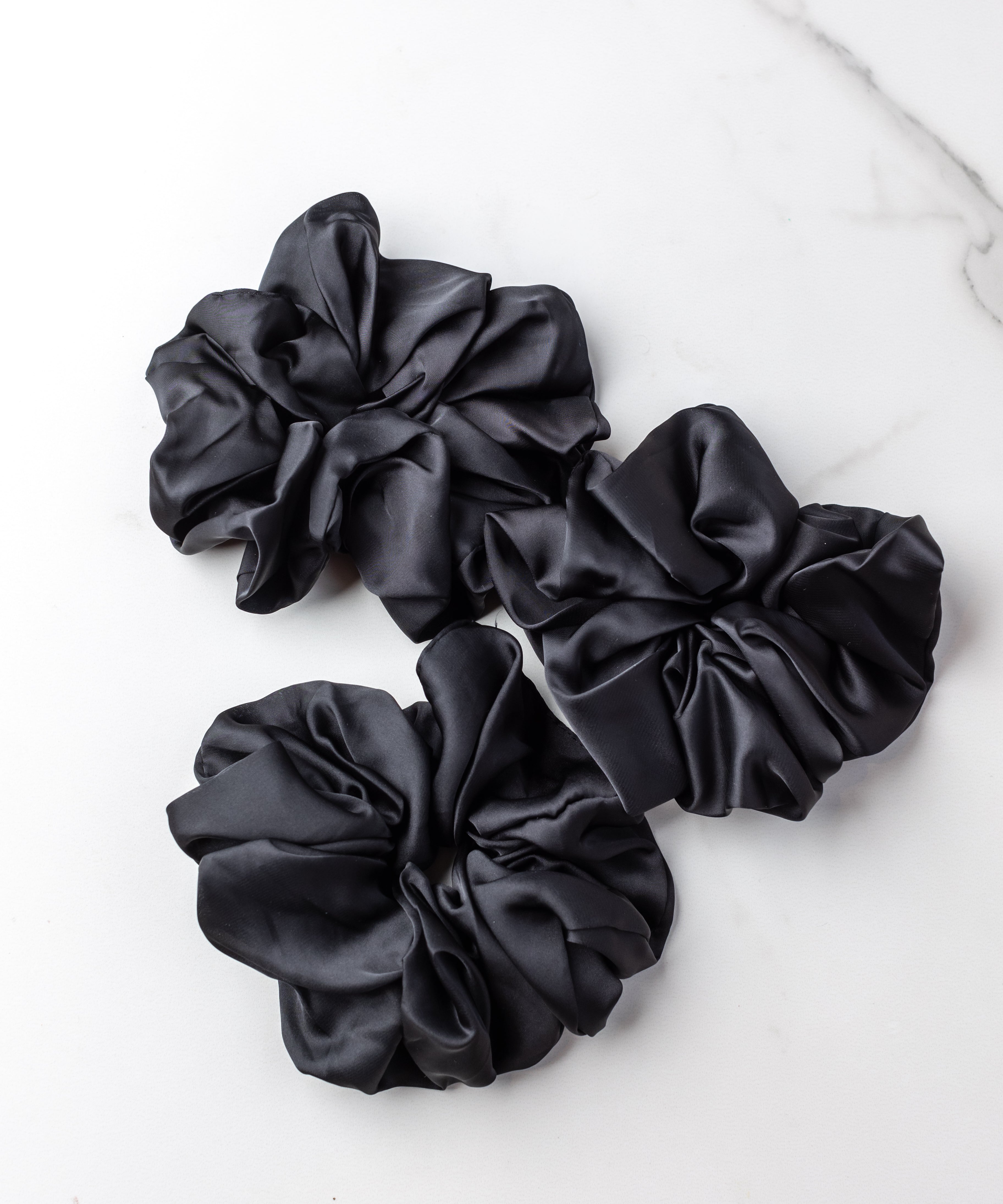 Flirt With Me Lilac Scrunchie