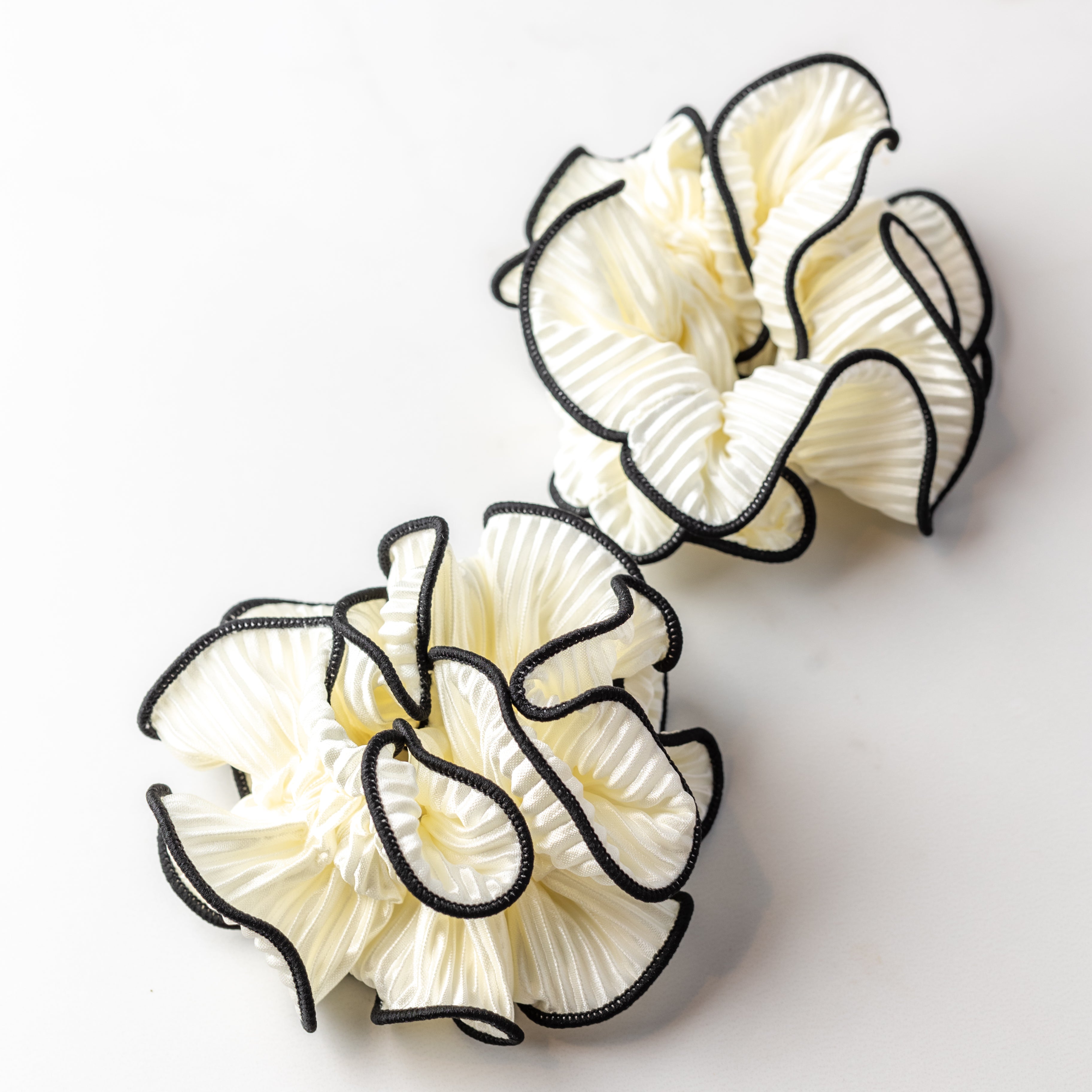 Pretty Please Lilac Scrunchie