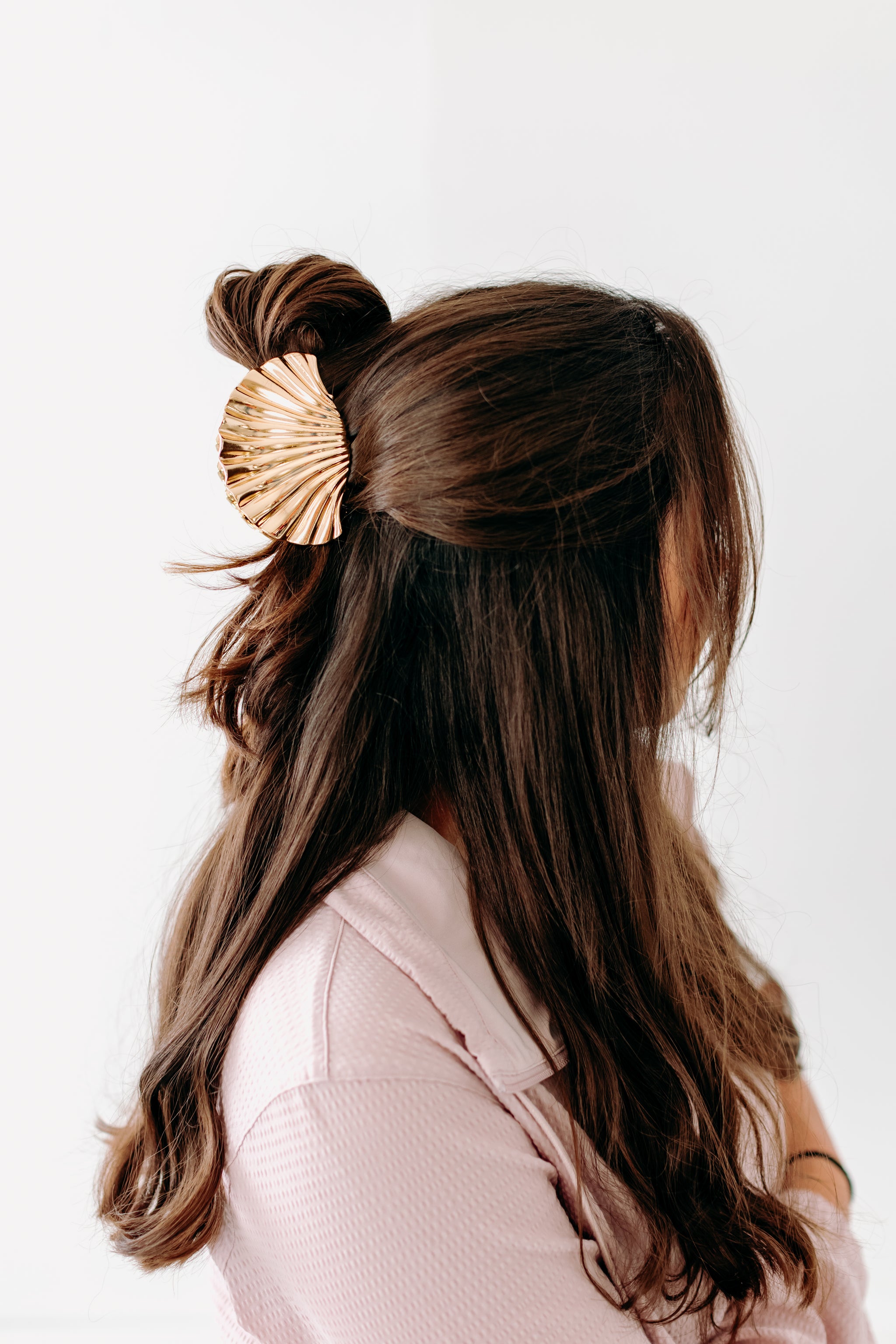 Golden Hour Lilac Clip