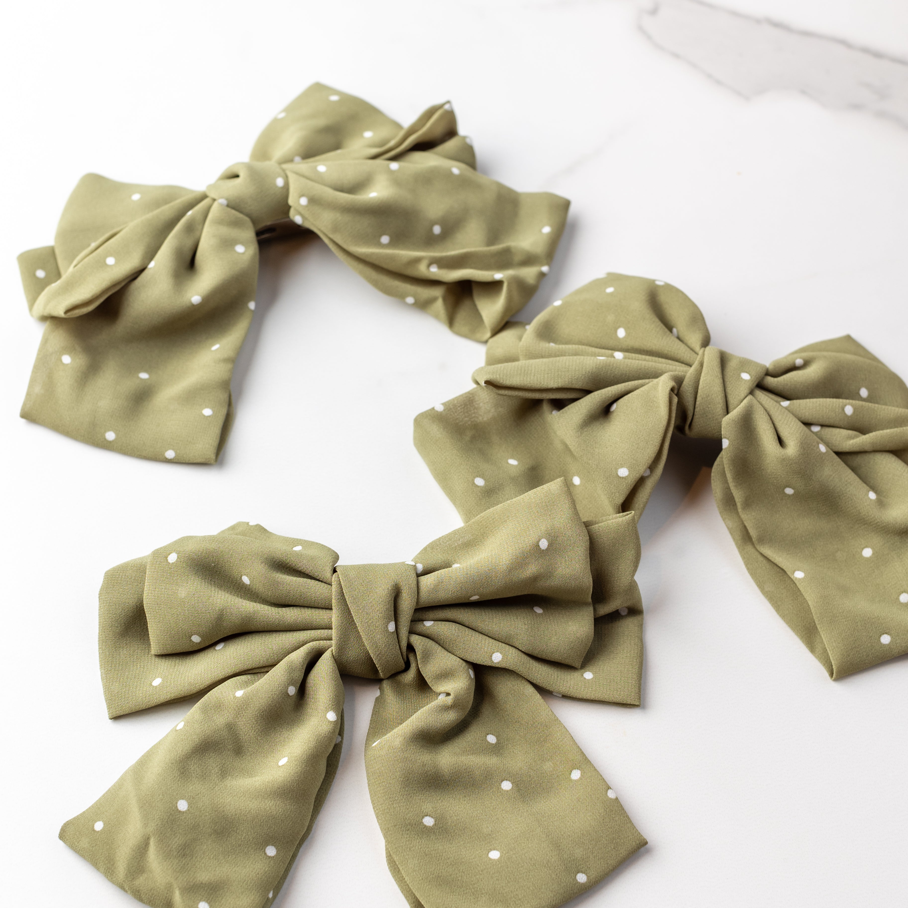 Wrapped & Ready Lilac Clip