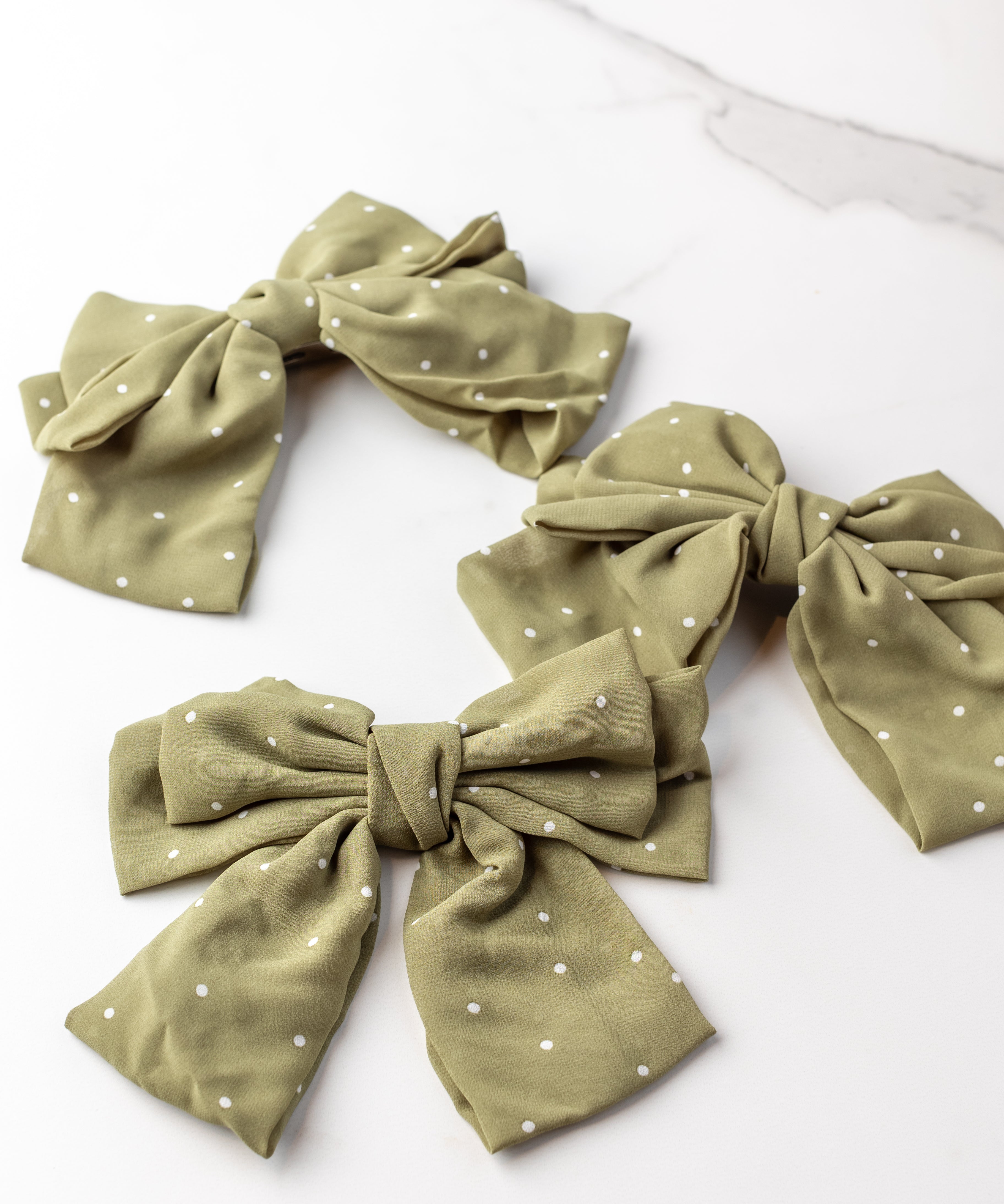 Fine and Dandy Lilac Bow