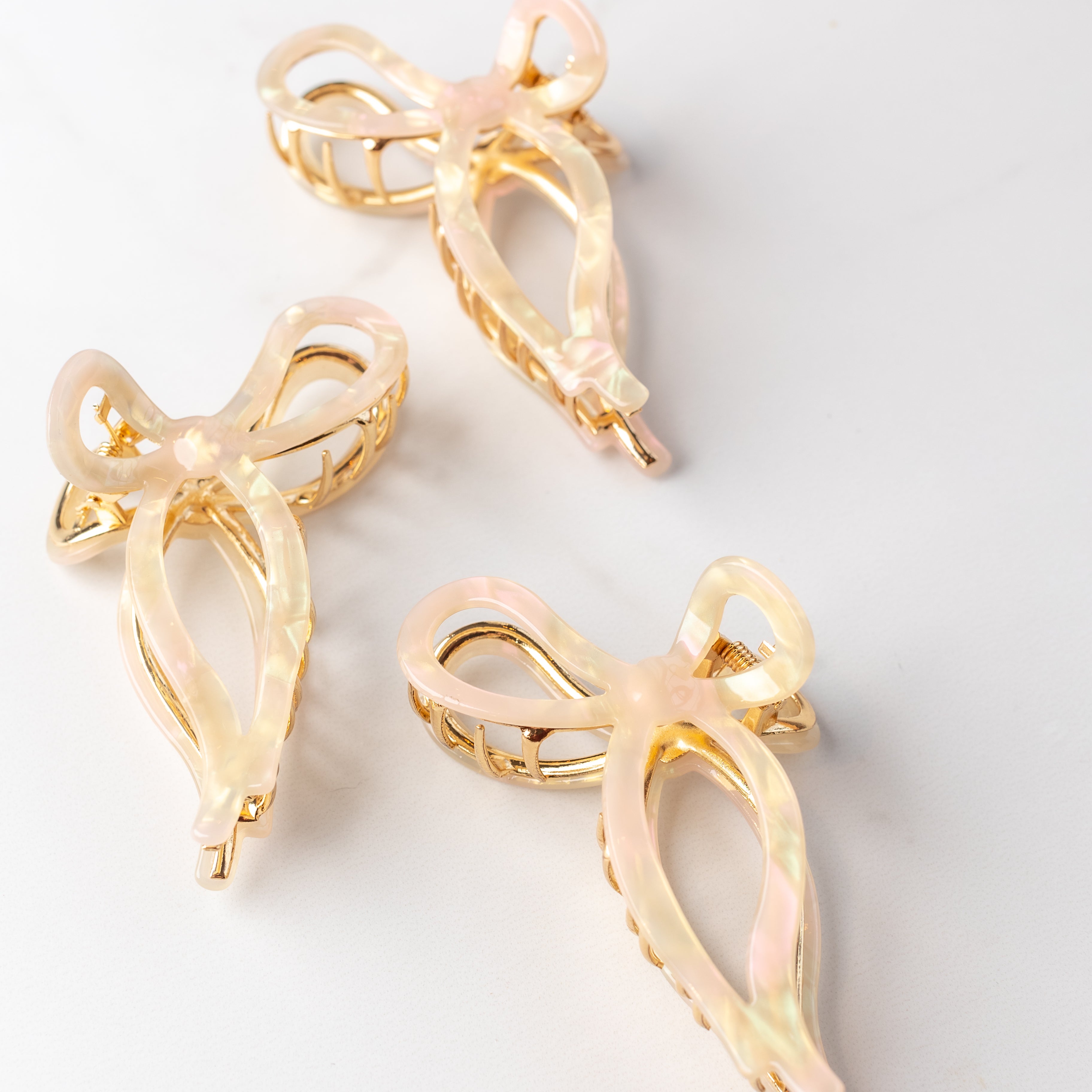 One in a Million Lilac Clip