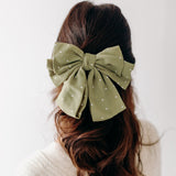 Wrapped & Ready Lilac Clip