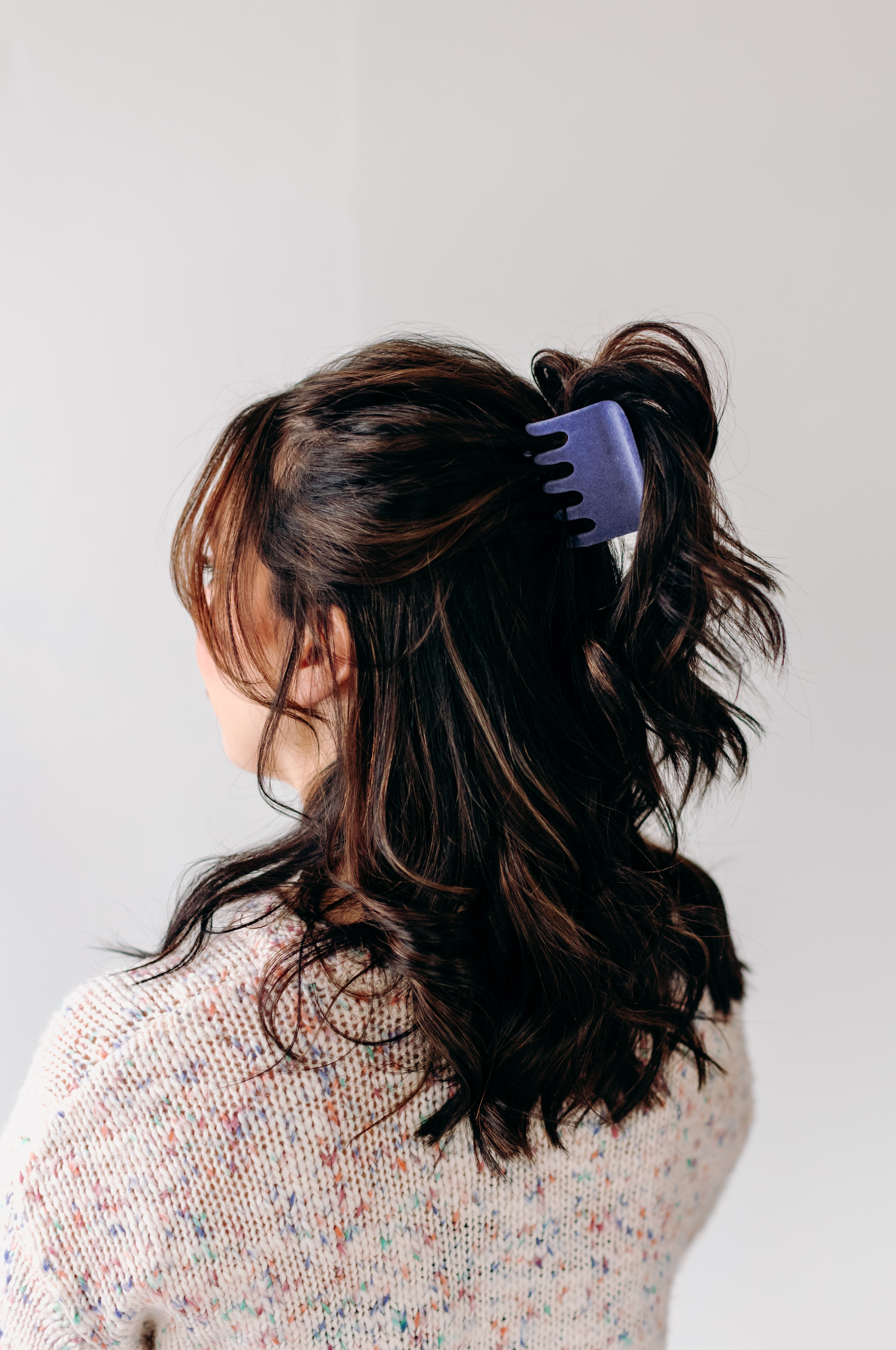 Cozy Times Lilac Clip