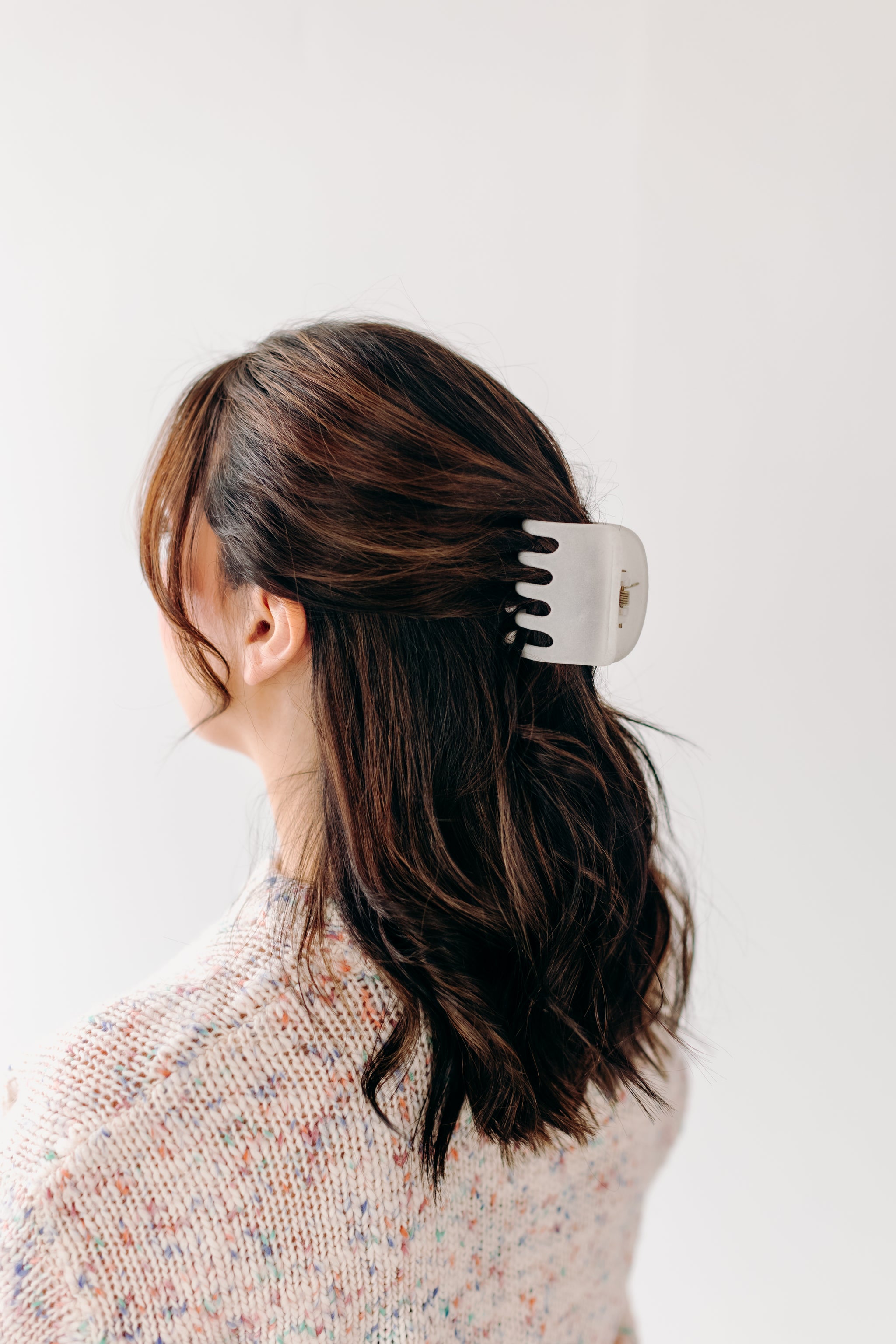 Cozy Times Lilac Clip