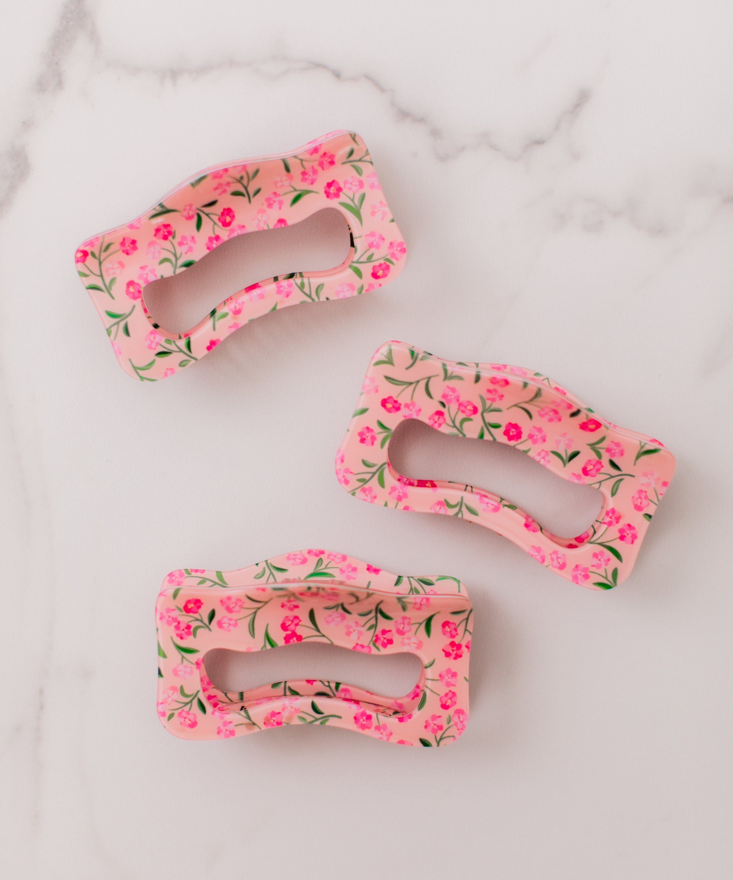 Picnic Date Lilac Clip