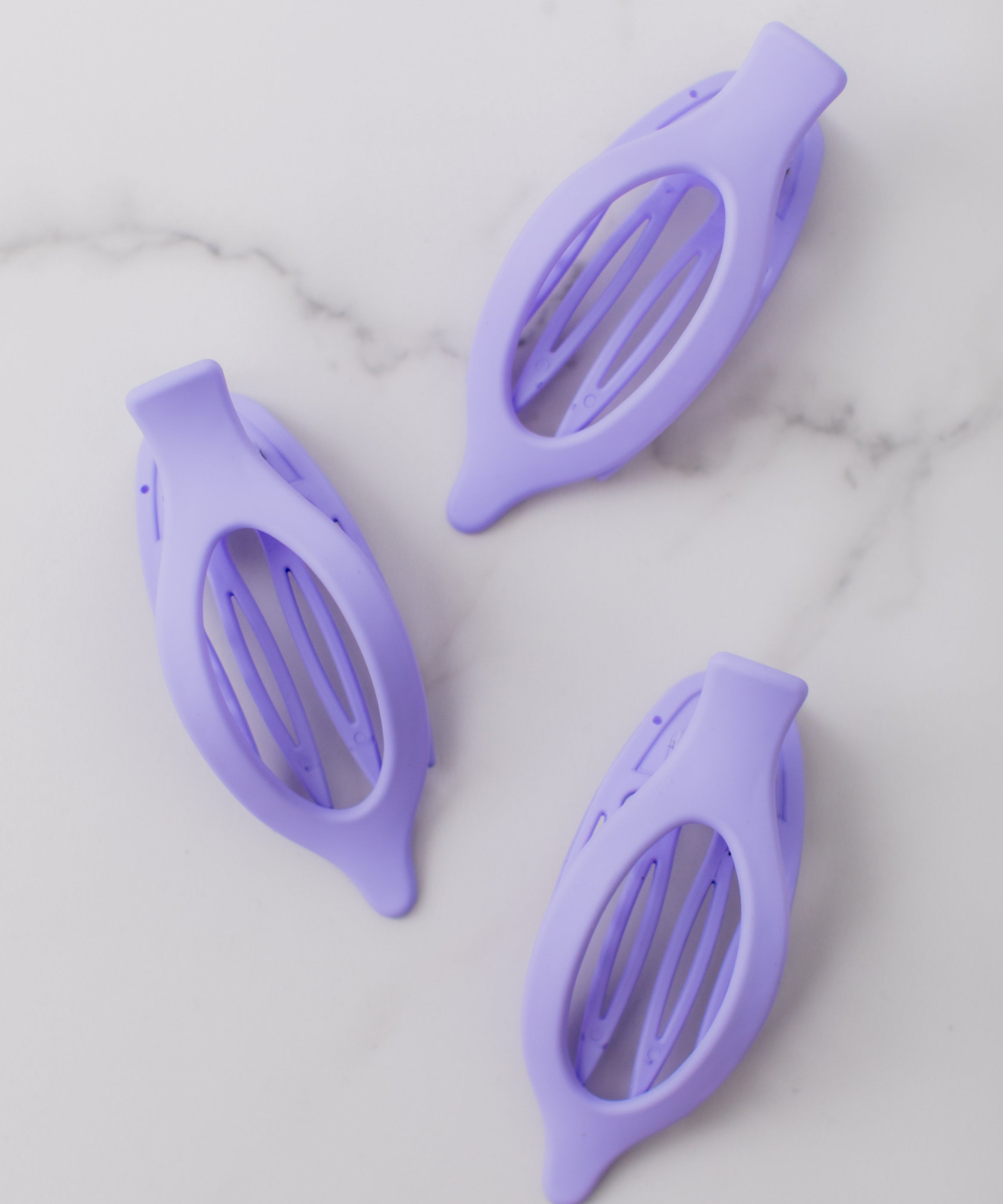 Wear Anywhere Lilac Clip