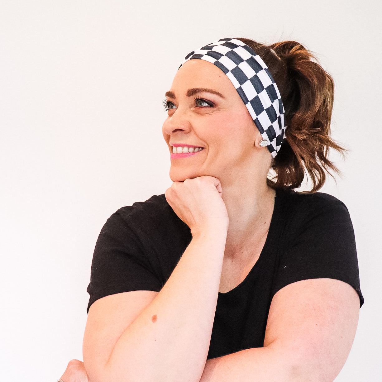 Adult women's black and white checkered headband