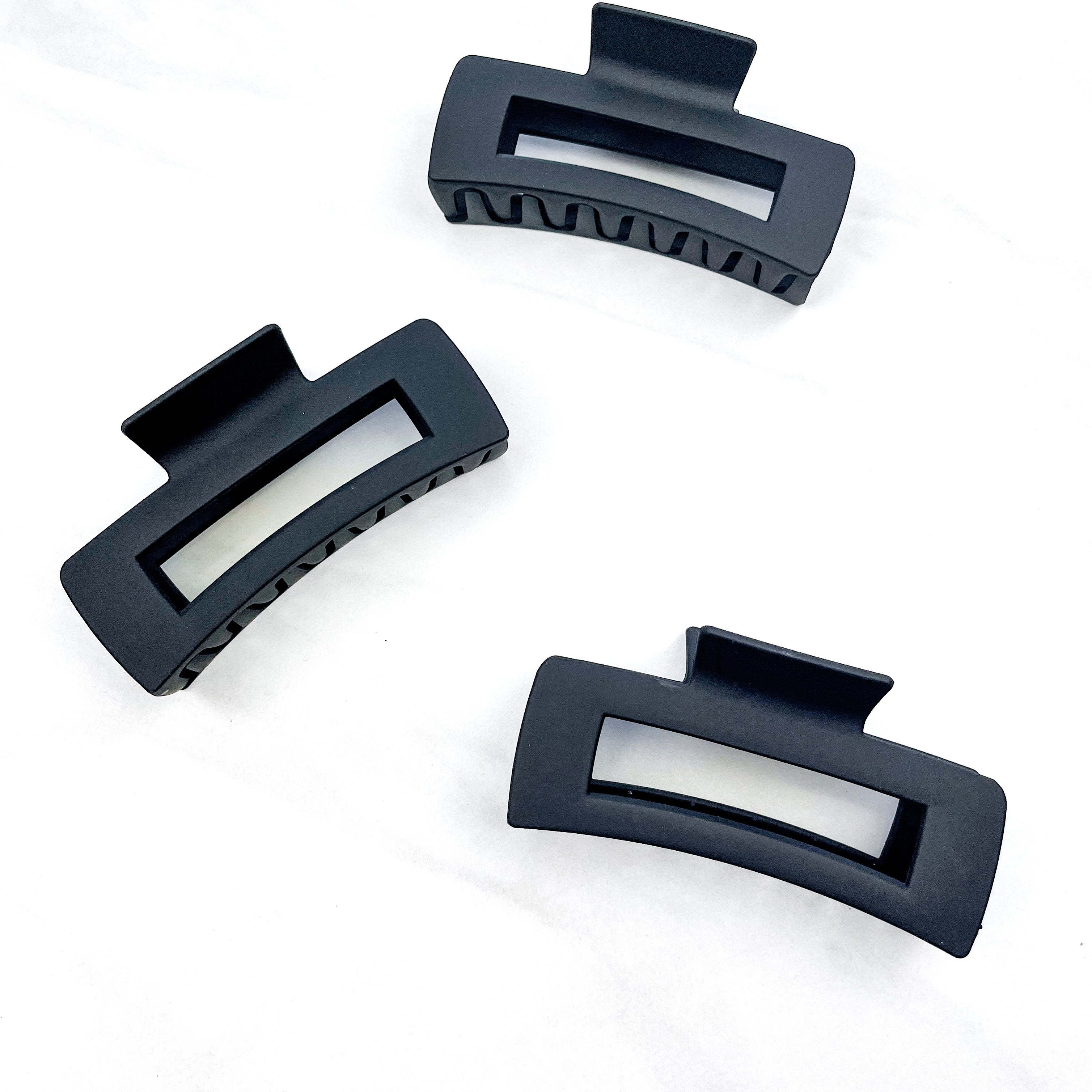 Hair claw clip in white, mocha or black in a rectangle shape