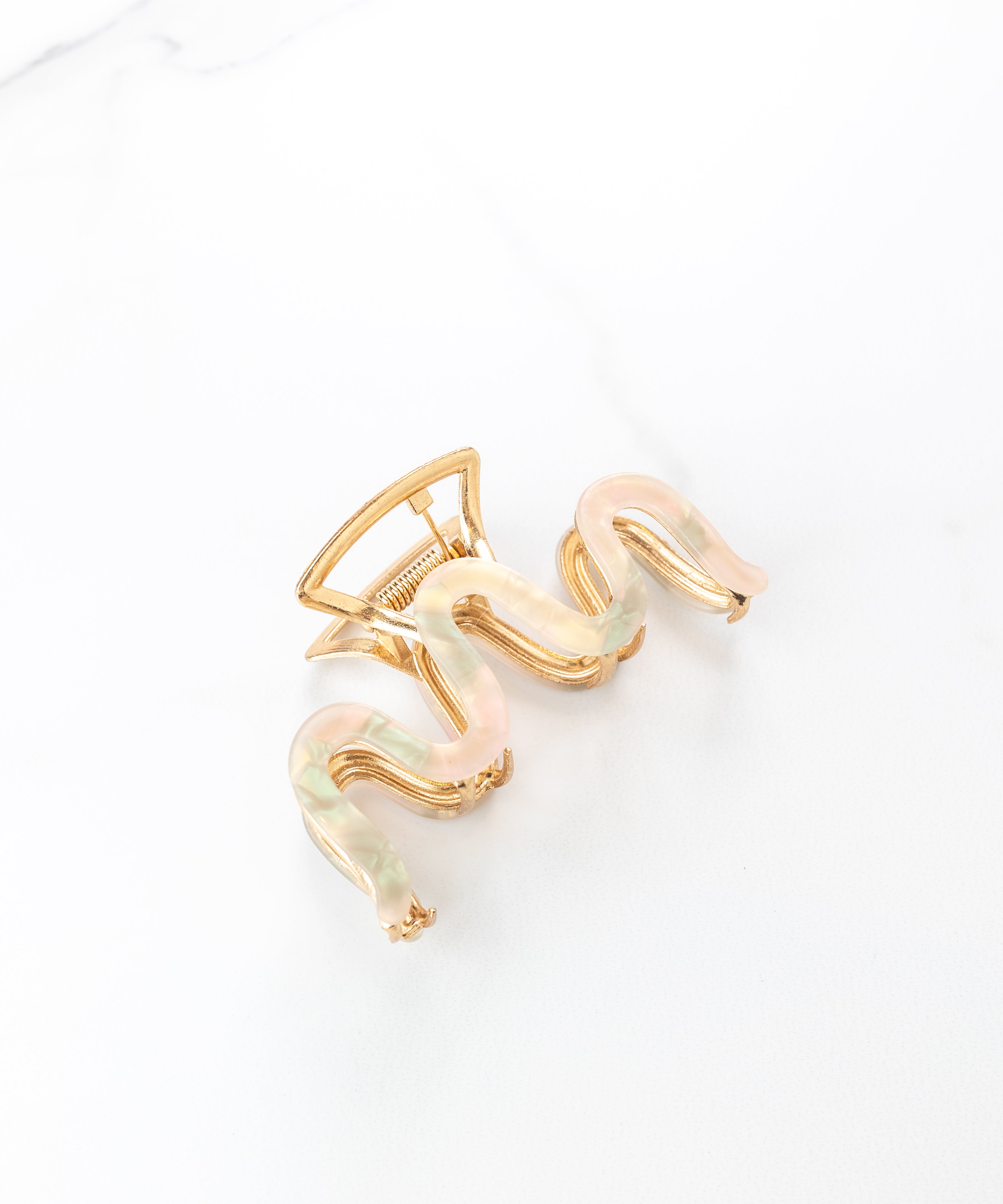 Effortless Lilac Clip